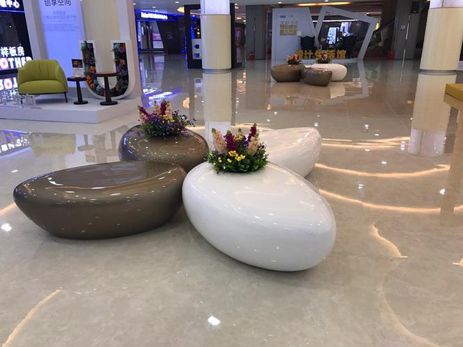 匠心独运，塑造非凡 庆宝公司带您走进玻璃钢异形产品与雕塑的艺术世界